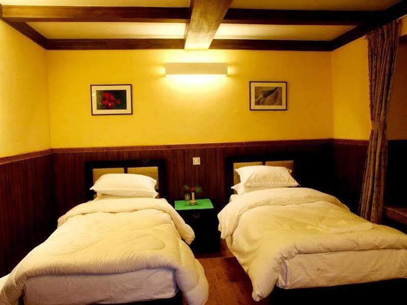 Mountain Lodges Of Nepal - Monjo Exterior foto